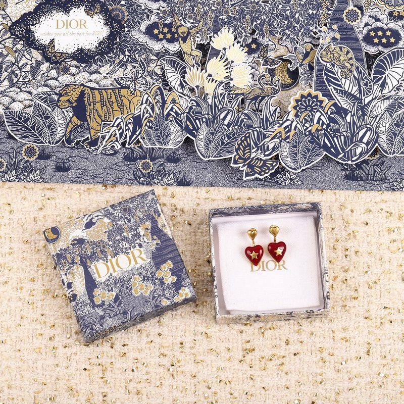 DE129 Classic ladies love pattern stud earrings Jewelry