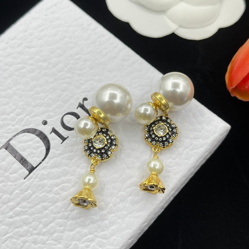 DE1 Fashion New Style Earring Jewelry