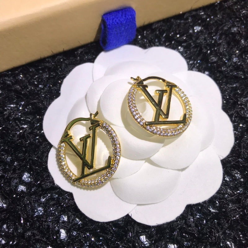 LVE33 Classic women earrings Jewelry