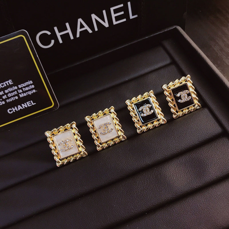 A174 Women's fashion square stud earrings jewelry