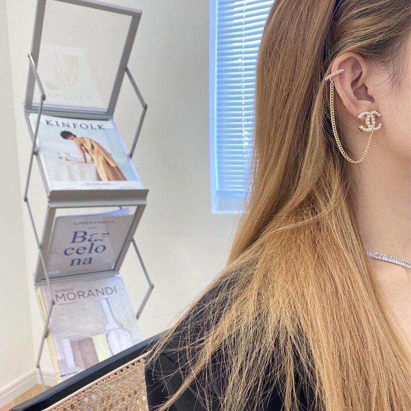 A517 Women's single ear clip jewelry