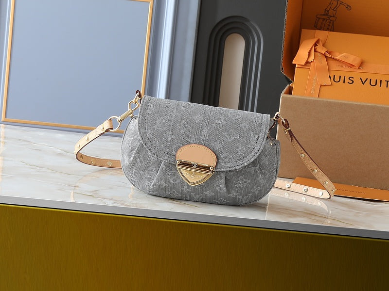 LLP285 bag 27.0-18.0-3.0CM Shoulder bags