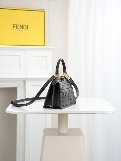 LFP41 bag 20CM Hand bag