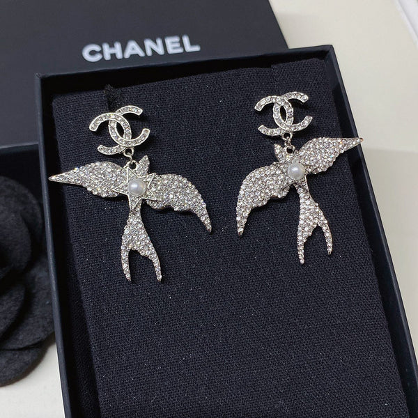 A1148   Women's Flying Bird Earrings Jewelry
