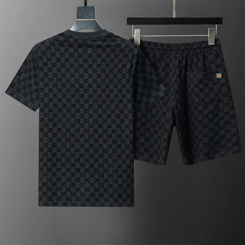 GUC8  New men's short sleeved polo top+shorts clothing