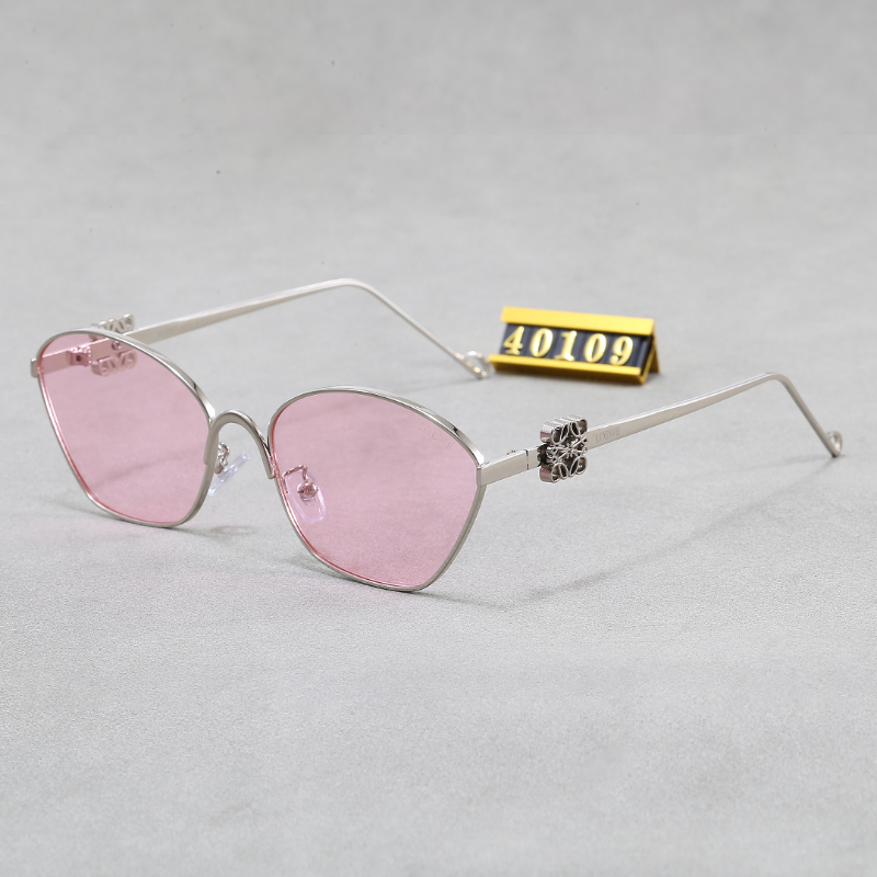 4109 Sunglasses with box