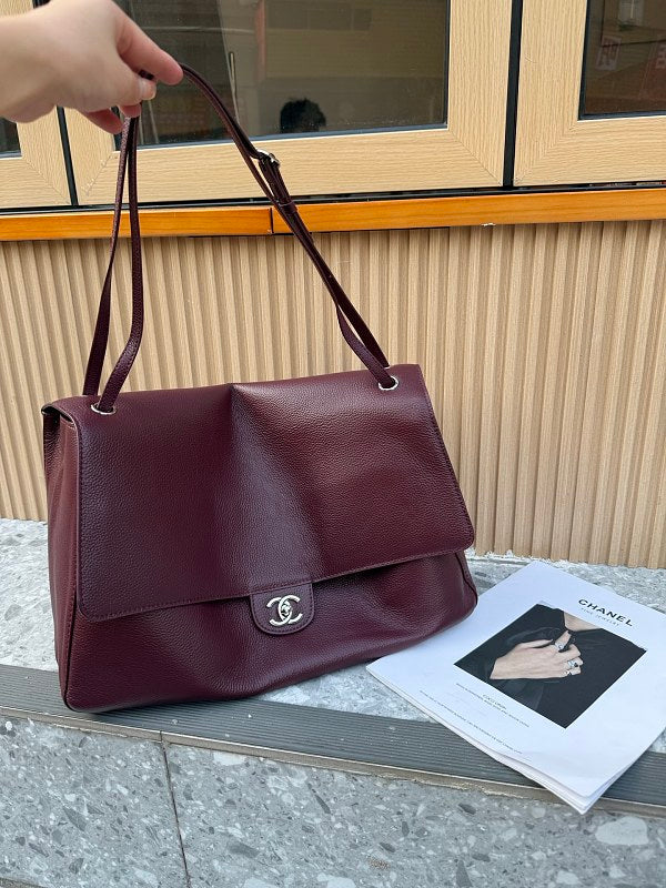 LCP105 bag 38.5-11-26cm 32-10-19.5cm Hand bag