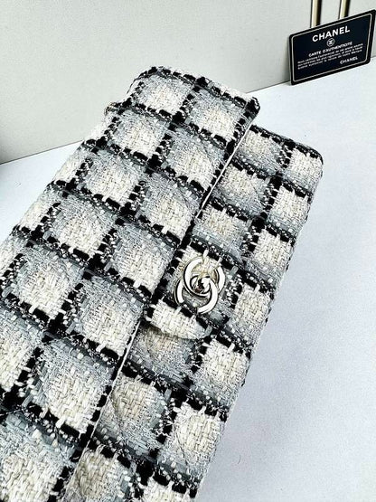 LCP125  Bag 25-15-6cm Shoulder bag
