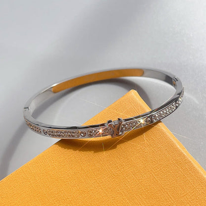 S425  Women's titanium steel bracelet jewelry