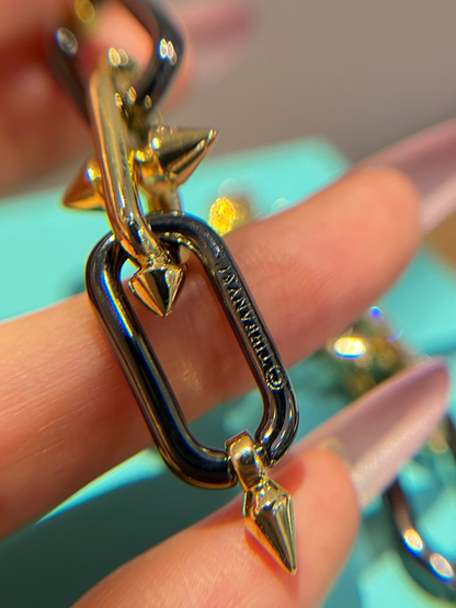 A1240   Women's new fashionable earring jewelry