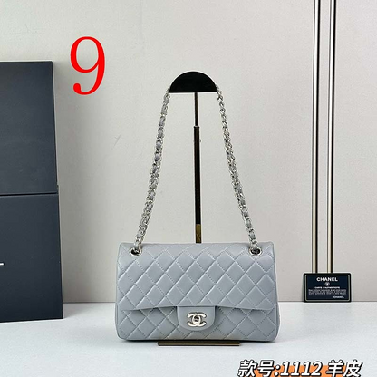 LCP107 Golden hardware bag 25-15-6cm Shoulder bags