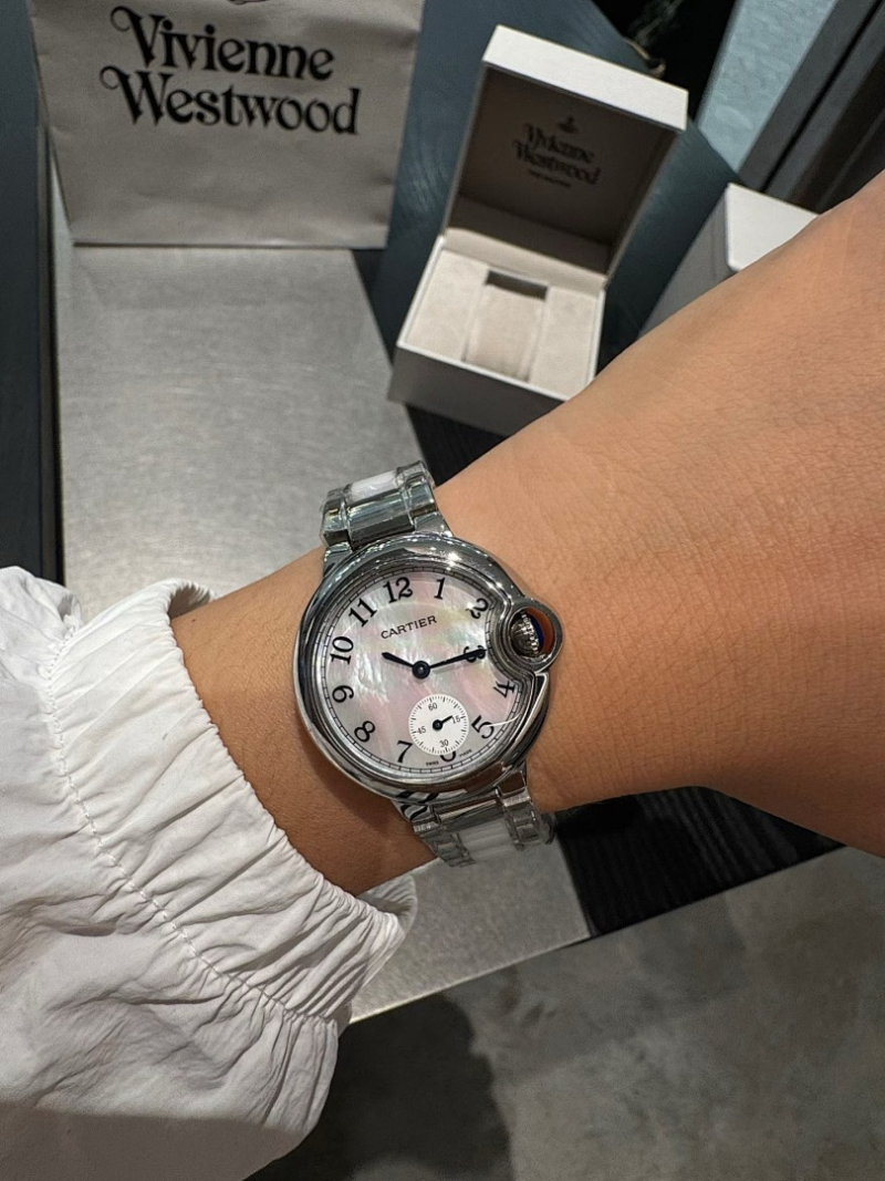 CW24   New Simple and Exquisite 33mm Quartz Watch
