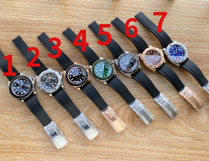 RW21  Mechanical watch with comfortable rubber strapCITIZEN movement