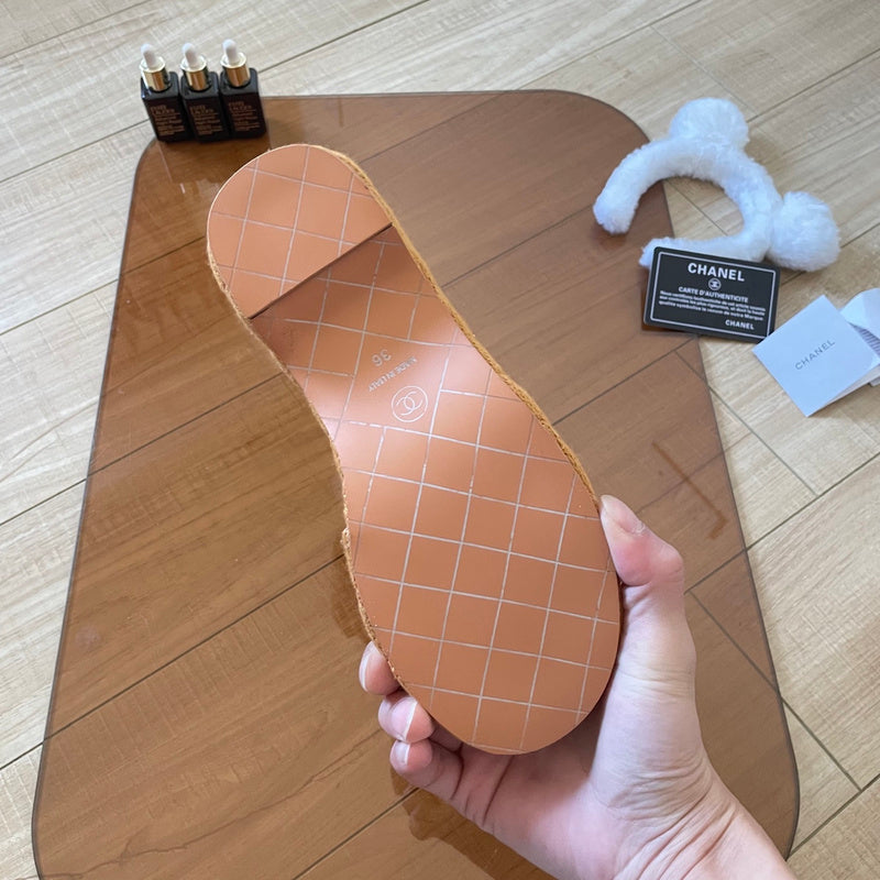 MBCS12 Leather Slippers Size 35-41 Shoes with Box