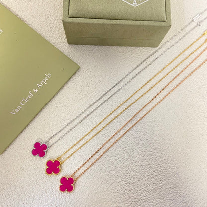 VAN41   New Plum Red Clover Necklace Jewelry