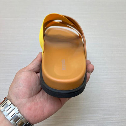YHS5 Slippers Men shoes 39-46 With box