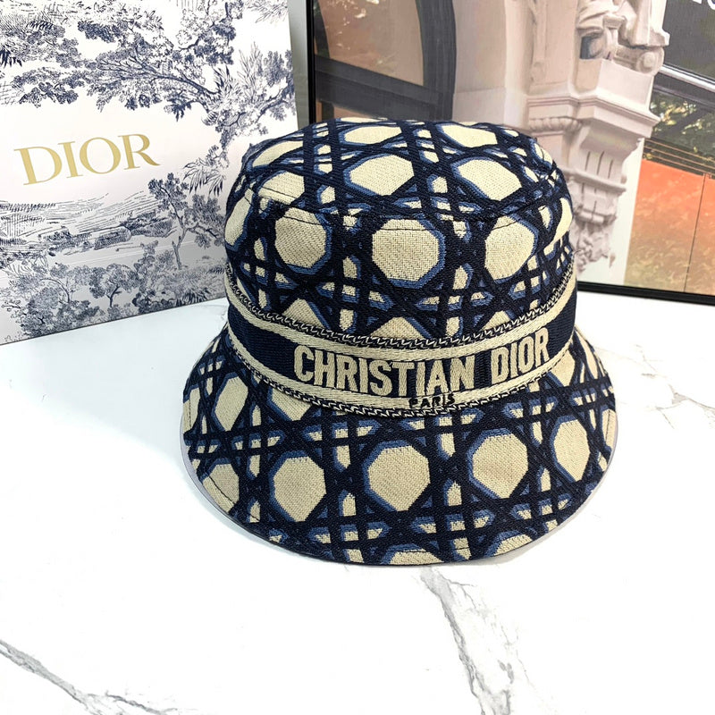 DIH33  New Sun Hat Duck Tongue Hat
