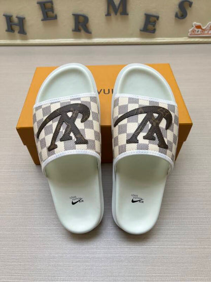 YLS01 Slippers Men shoes 38-45 With box