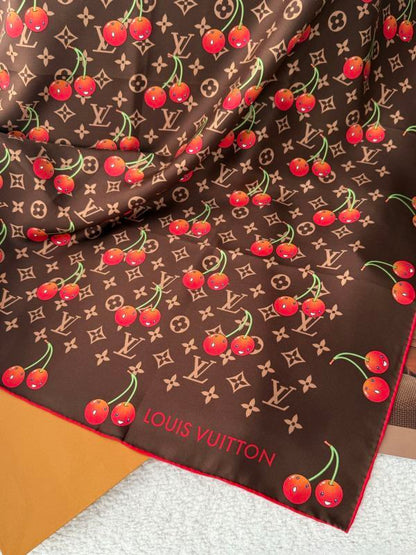 XLC12 Silk satin 90-90CM Scarf
