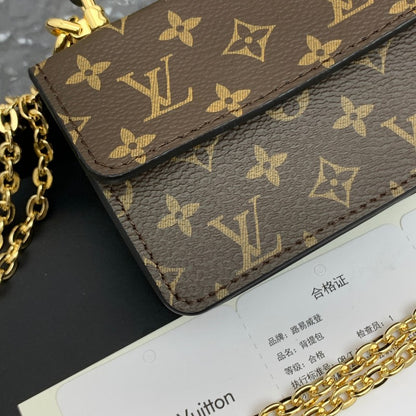 JK28 Decorative small 10×7.5×3CM  bag