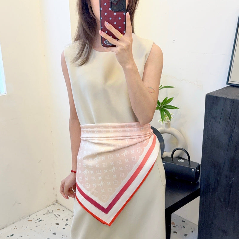 XLC09 Silk satin 90-90CM Scarf