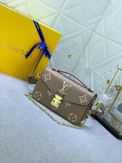 LLP040 Leather bag 21.5x13.5x6CM Bags