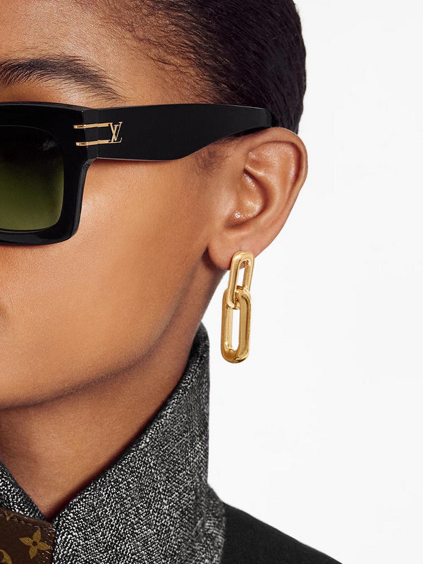 A1142  Ladies' earrings and jewelry