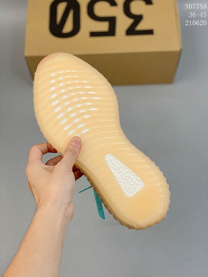 BYS04 Couples Yeezy shoes 36-46 with box
