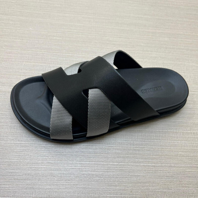 YHS1 Slippers Men shoes 38-46 With box