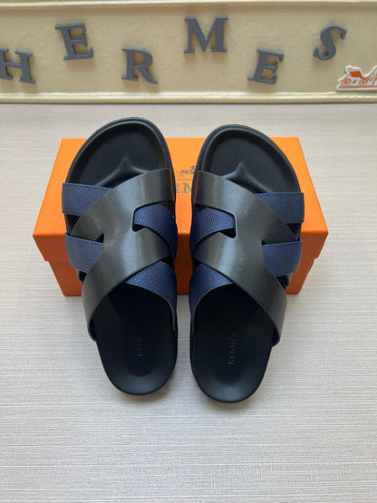 YHS1 Slippers Men shoes 38-46 With box