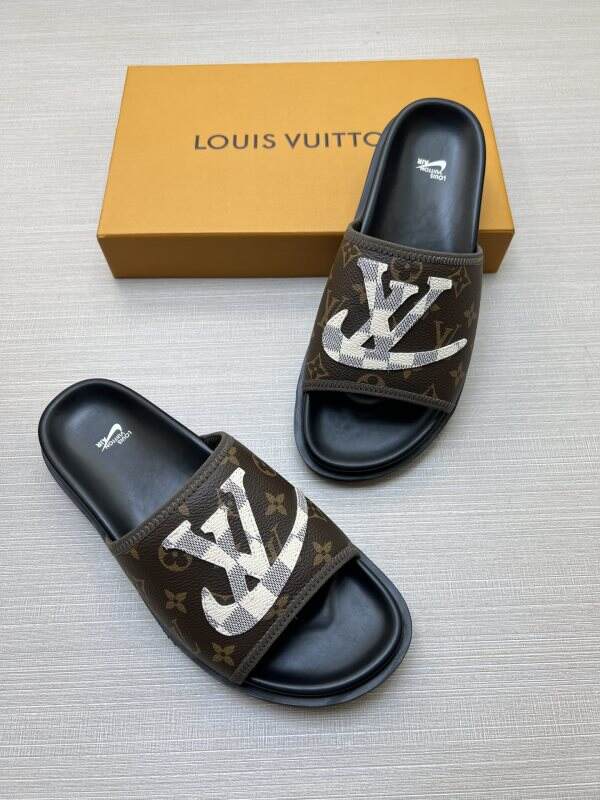 YLS01 Slippers Men shoes 38-45 With box