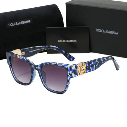 4470  Sunglasses with box
