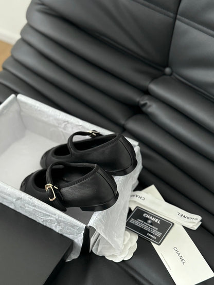 MBCS6 Women Leather shoes 35-40 Shoes with box