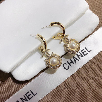 A644   Women's pearl hook earrings jewelry