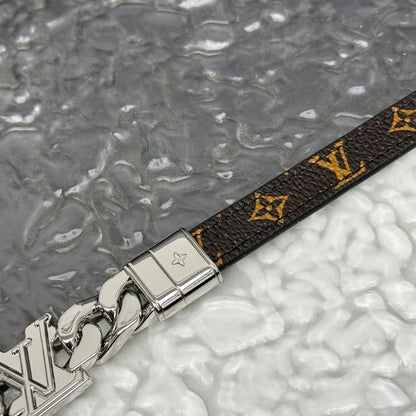 JK19 Leather bracelet Jewelry