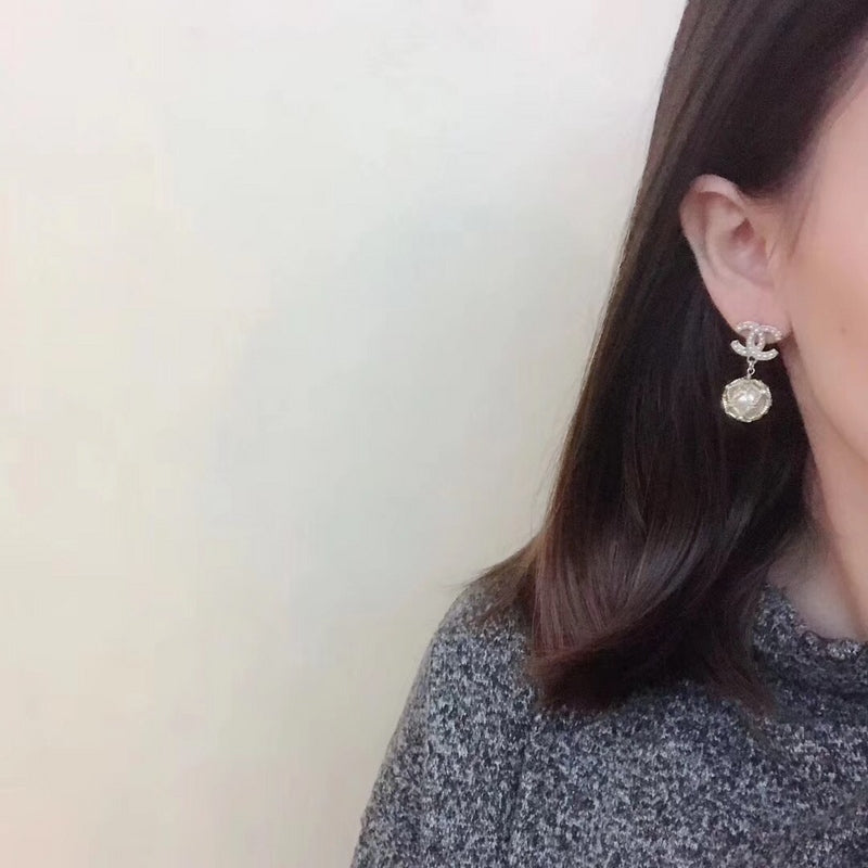 CHE33 Classic  Women's  Earrings  Jewelry