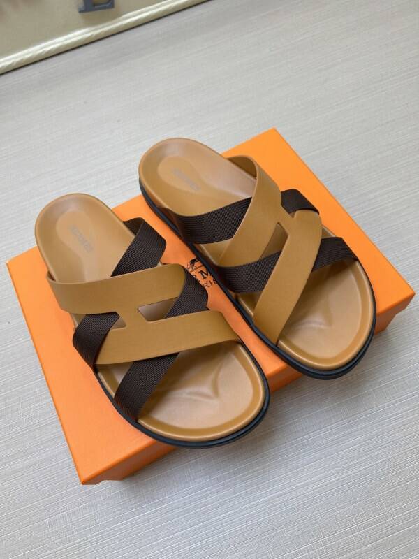 YHS5 Slippers Men shoes 39-46 With box