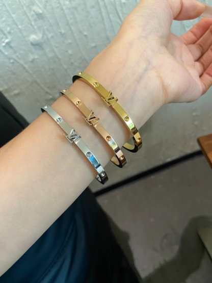 S481  Women's Titanium Steel Bracelet Jewelry