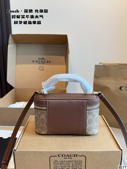 MCP97 bag 19-6-12cm Shoulder bags