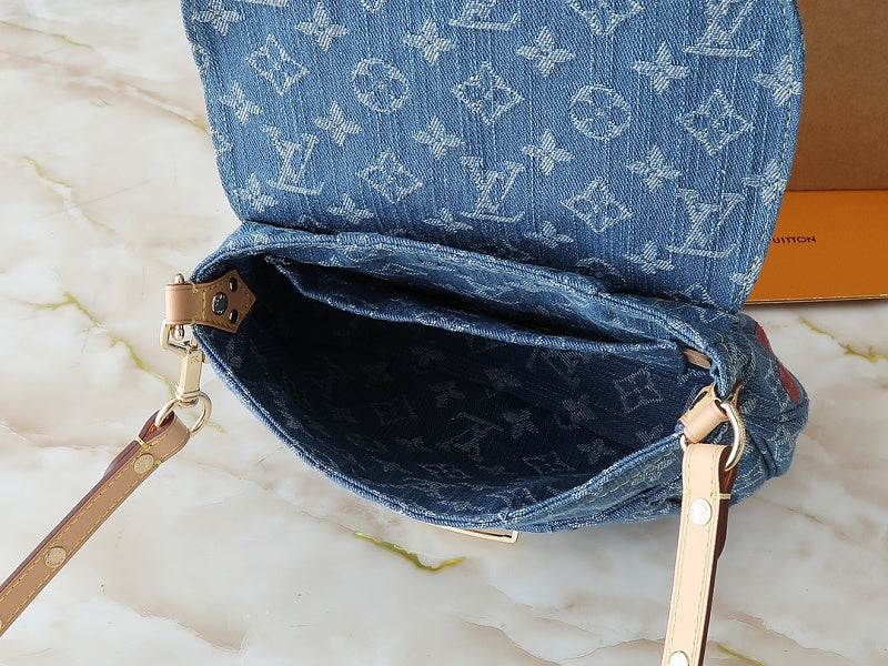 LLP285 bag 27.0-18.0-3.0CM Shoulder bags