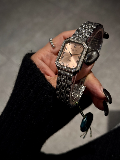 RW76  Women's low-key luxury small square watch