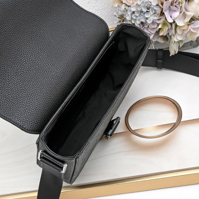 LDP81 bag 23x17.5x6CM Shoulder bags