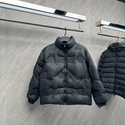109745 New embossed classic down jacket Top quliaty 1:1 clothing