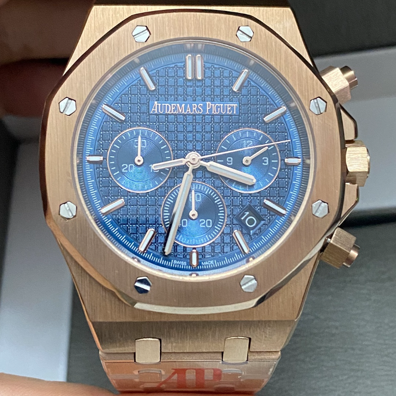 RW79  Men's  rose gold  Quartzwatch with 316L steel case 41MM