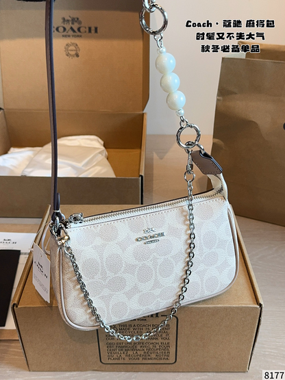 MCP98 bag 9-5-12cm Shoulder bags