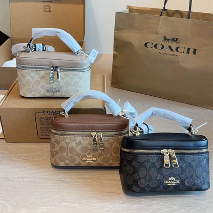 MCP97 bag 19-6-12cm Shoulder bags