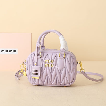 LMP19 bag 20-14-7CM Hand bag