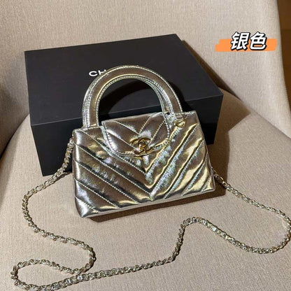 LCP114Shoulder bags 19-12-6CM with box