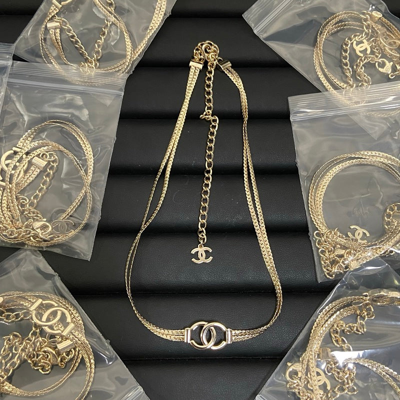 CHN122   Women's snake bone double-layer double C necklace jewelry