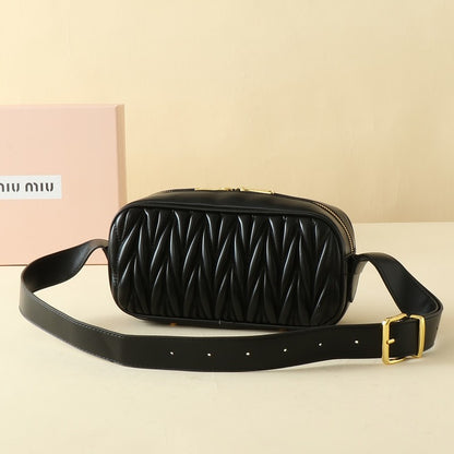 LMP15 bag 24-11.5-7cm Shoulder bags